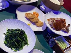-逸馥荟(人广来福士店)