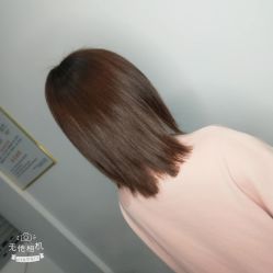 -V8潮牌·接发烫染连锁