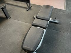 -悦耐私教健身馆(保利中心店)