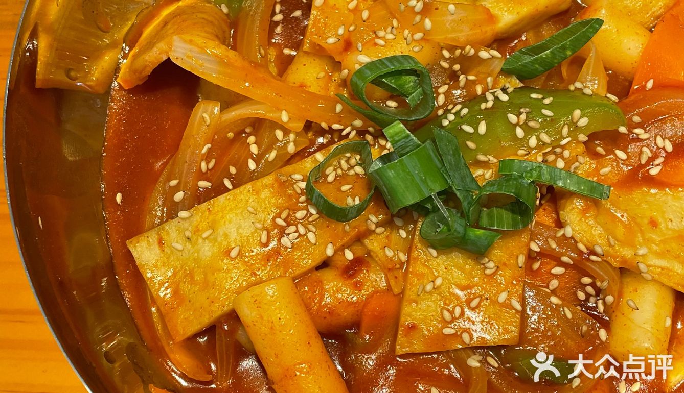 老板是韩国人，烤肉也不用自己动手