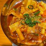 老板是韩国人，烤肉也不用自己动手