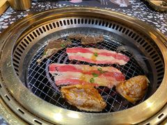 -黑牛の場烤肉(摩天活力城店)