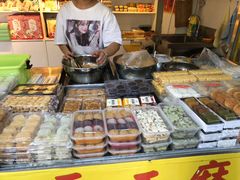 面包甜点陈列柜-猫街麻糍哥(思明南路店)