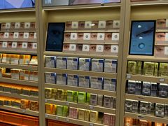 -moody彩瞳(环宇城店)