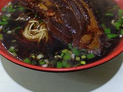 -小龙大肉面馆