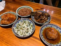 -老外婆本帮面(塔城路店)