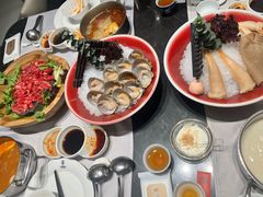-红鼎豆捞·非遗鲍皇汤火锅(宝丰路店)