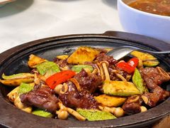 黑椒牛仔骨-泓历皇朝酒店(东亭店)