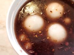 芝麻汤圆赤豆糊-吴家馄饨