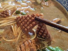 -沪西老弄堂面馆(定西路店)