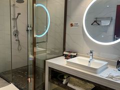 -南宁凤凰宾馆(火车站地铁站店)