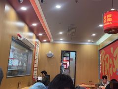 -塔斯汀中国汉堡(白云横滘牌坊店)