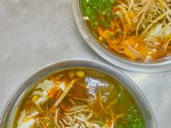 -老五鸡丝豆花面粉(瑞金北路68号院店)
