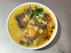 -文山荷鲜居(翠湖店)