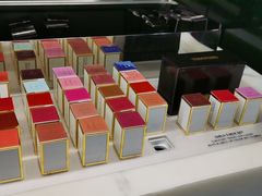 -日上免税行(浦东机场五店)