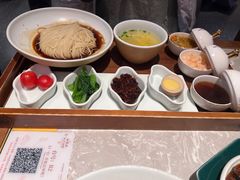 -松鹤面馆·古法焖肉面(观前店)