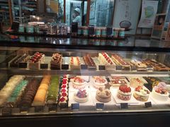 -Dough&Joe团憩(瑞虹天地月亮湾店)