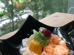 -穹六人间 people 6(岳阳路店)