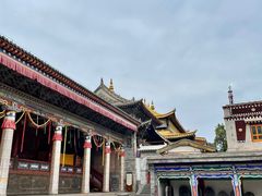 -塔尔寺游客服务中心
