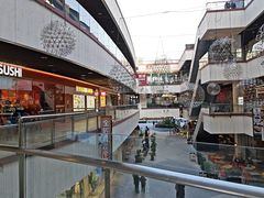 -星巴克臻选(上海长风大悦城店)