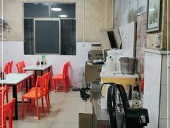 大堂-阿阳牛腩腌面店