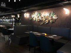 -Oasis Bar & Grill