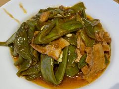 -关东小磨东北菜(上海长风大悦城店)