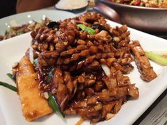 -梅飞酒家(名辉豪庭店)