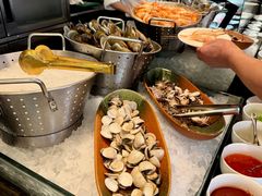 -圣丰索菲特·2 On 988 Café 自助餐厅