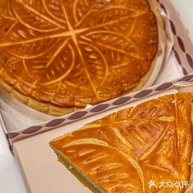 上海坠优秀的国王饼无疑！🫅千层酥皮好优秀！