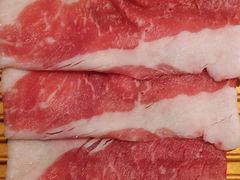 -牛YO寿喜烧·铁板烧和牛火锅自助(市府恒隆店)