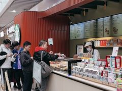 -星巴克(上海虹桥站2A检票口)