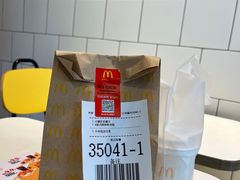 -麦当劳(杭州西湖银泰百货店)