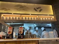-馋三尺蟹粉小笼(人民广场店)