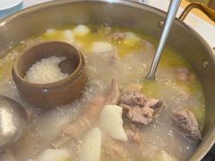 -朴小妹人参鸡汤火锅(长白山万达店)