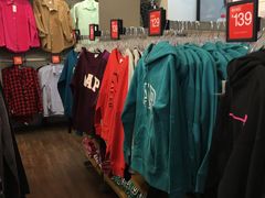 -GAP(王府井奥莱·香江小镇店)