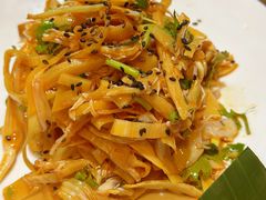 凉拌芭蕉花-蜗牛小馆醉乡民谣云南菜(惠新西里店)