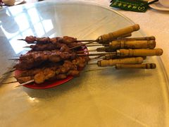 -维吾尔餐厅(宜山路店)