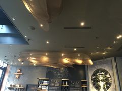 星巴克&nbsp;全黑围裙店(太古里店)-星巴克(成都太古里二店)