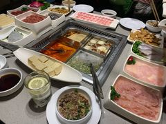 -海底捞火锅(高新万达店)