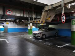 -金玉兰广场·停车场