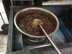 -谢老五跷脚牛肉·非遗传承店