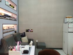 -美斯洛美甲美睫连锁店