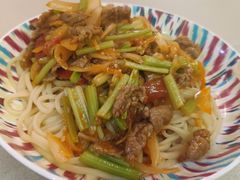 -伊带伊路新疆美食府(呼家楼店)