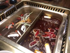 -东巴人鱼豆花火锅(幸福街店)