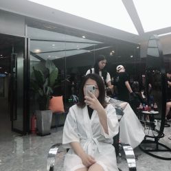 -变画·发型STUDIO