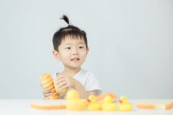 -小熊维尼高端儿童摄影(南山信和店)
