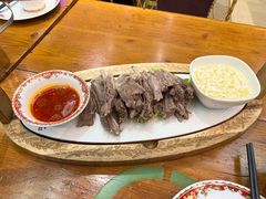 手抓羊肉-东方亚克西餐厅(西康路店)