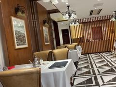 -老人和饭店(淮海中路店)