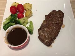 -必胜客(兰州国贸店)